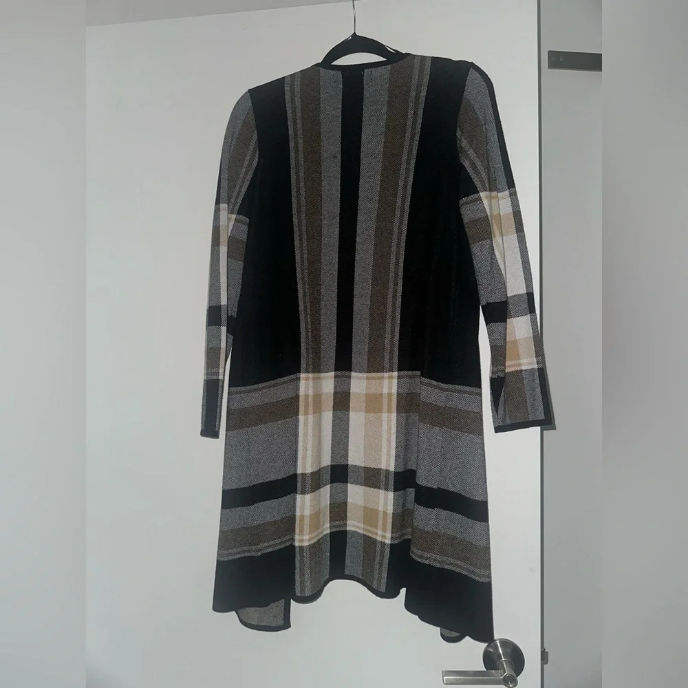 Plaid Open Front Cardigan - Picture 2 of 7